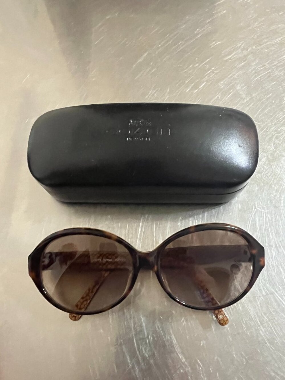 COACH Felice S479A Tortoise Oval Brown Lenses Sunglasses with Black Case